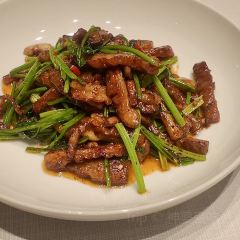 FU MAN LOU User Photo