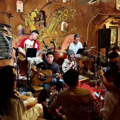 38号火塘酒吧 User Photo