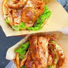 豆夫酥酥臭名远扬臭豆腐(总店) User Photo