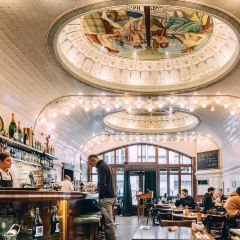 Cafe Paris User Photo