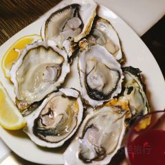 Zhonggengxilaidengjiudian·shengyanbiaozhi Restaurant User Photo