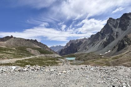 海拨3300米烧烤店