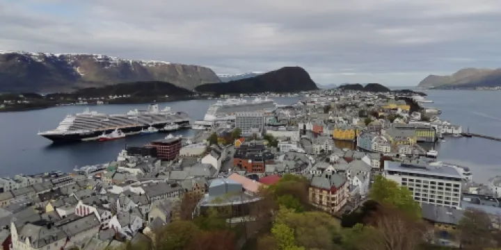 Orient Restaurant & Bar