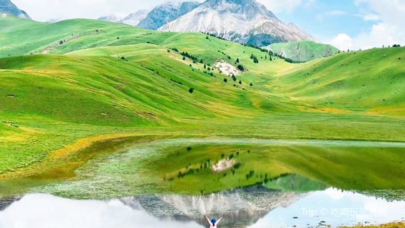 Gongga Snow Mountain