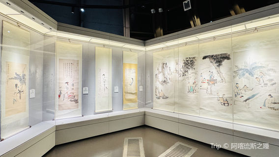 zhang da qian bo wu guan