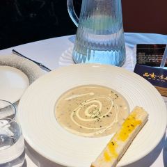 天空之城·全景旋转餐厅 User Photo