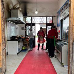 YAO HE SHAN LI CAI User Photo