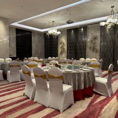 成都秦皇假日酒店·锦绣宫中餐厅 User Photo