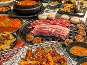 火起来烤肉店