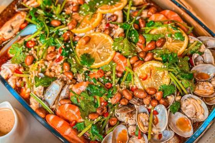 光头强富起来农庄