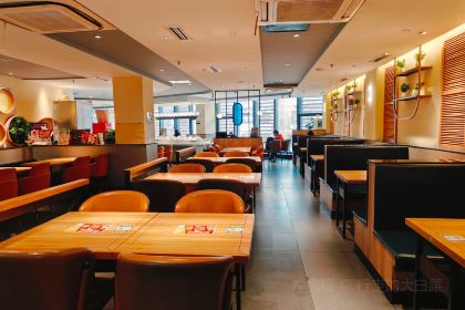 豪客来牛排(重庆三峡广场步行街1704店)