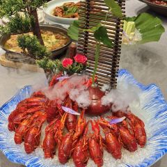 LIN JIANG YING User Photo