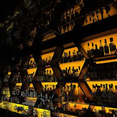 FOLLOW LOUNGE User Photo