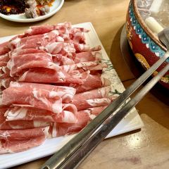 SHANG YI BING ZHU YANG User Photo