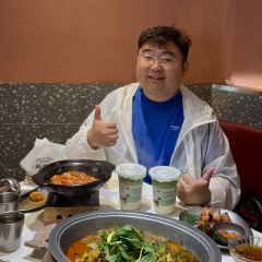 QIN YU WENG 여행 사진
