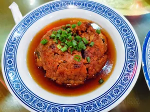 LuoYang ZhenBuTong Restaurant (ZhongZhou East Road)