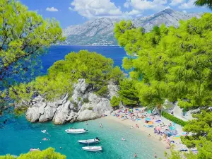 Brela Beach