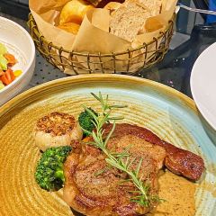 漫江鹿苑·鹿停西餐厅 User Photo