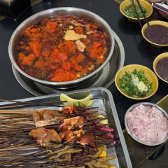 PAN ZI XIAO CHI User Photo