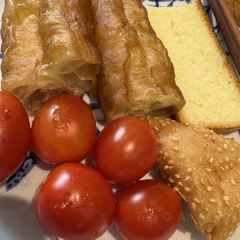 回家吃饭(雕塑瓷厂长虹店) User Photo