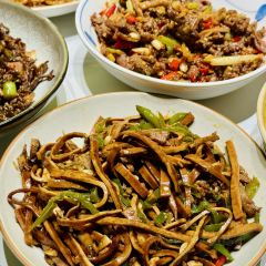 寻乡野·鲜辣小炒(吾悦广场店) User Photo