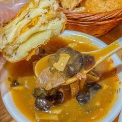 高掌门逍遥胡辣汤(京广路店) User Photo