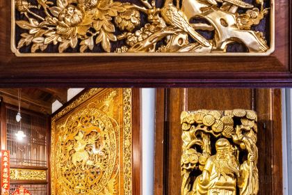 92 Armenian playing bronze