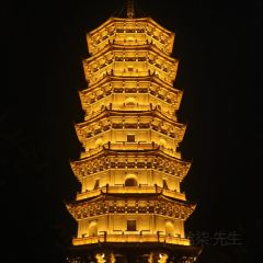 传莲舍茶香素食生活空间 User Photo