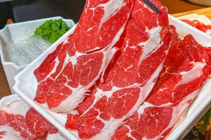 正宗宝轮老字号老任羊肉串(万源店)