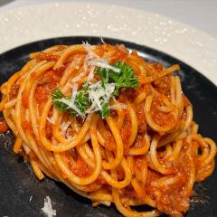 SHANG KONG JIAN E SHI CHU FANG KAI DE DIAN User Photo