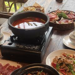 黔山禧·非遗古法酸汤(嘎歌古巷店) 여행 사진