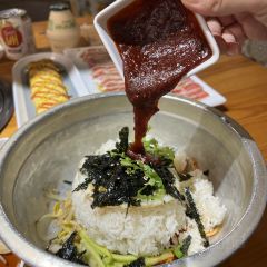 杨国美初见烤肉屋韩国料理(宏程国际店) 여행 사진