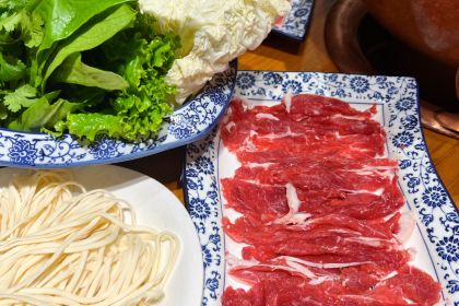 域民斋清真火锅(松江河店)