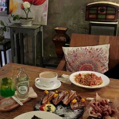 24H color咖啡廳張用戶圖片