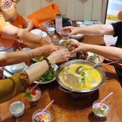 YI FAN CAN TING User Photo