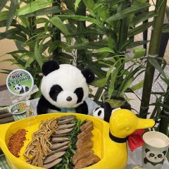 百万卤鹅重庆菜馆·家宴旗舰店(动物园店) User Photo