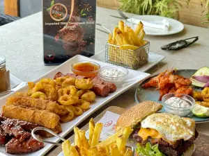 Shooters Grill