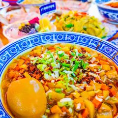 广场小吃城 User Photo