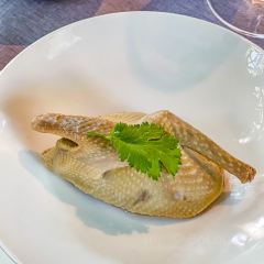 Huayuanyihao zhongyangludian User Photo