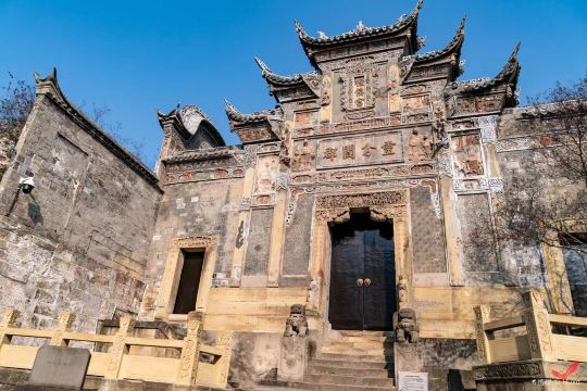 Huanhou Palace