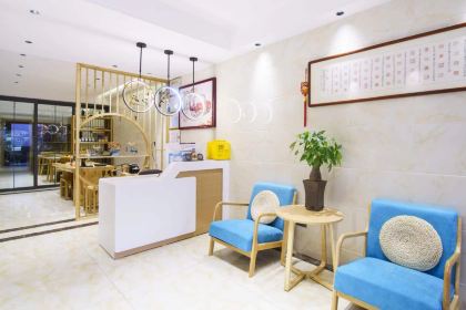 九华山妙有小巢民宿(肉身宝殿店)·中餐厅