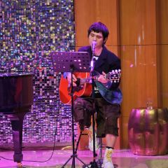 YUE User Photo