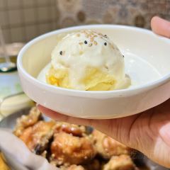杨国美初见烤肉屋韩国料理(宏程国际店) 여행 사진