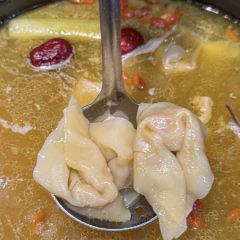 一品红养生汤煲(沙坪坝公园店) User Photo