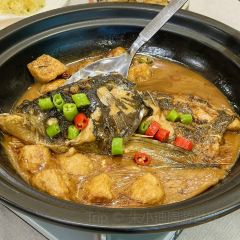 唔哩赞崇明私藏菜(凤阳路店) User Photo