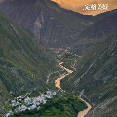 卡瓦格博酒店餐厅部 User Photo