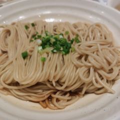 上面坊酥鸭大面(东诸安浜路店) User Photo