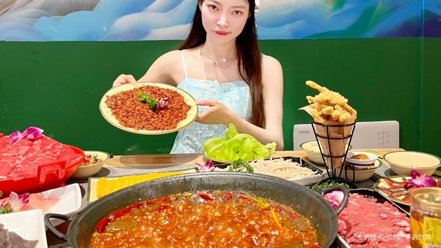 董閃閃老火锅(天府1店)