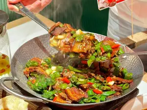 陈一道辣椒炒肉(泉山店)