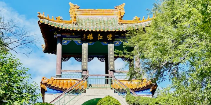 龍沙公園-望江樓